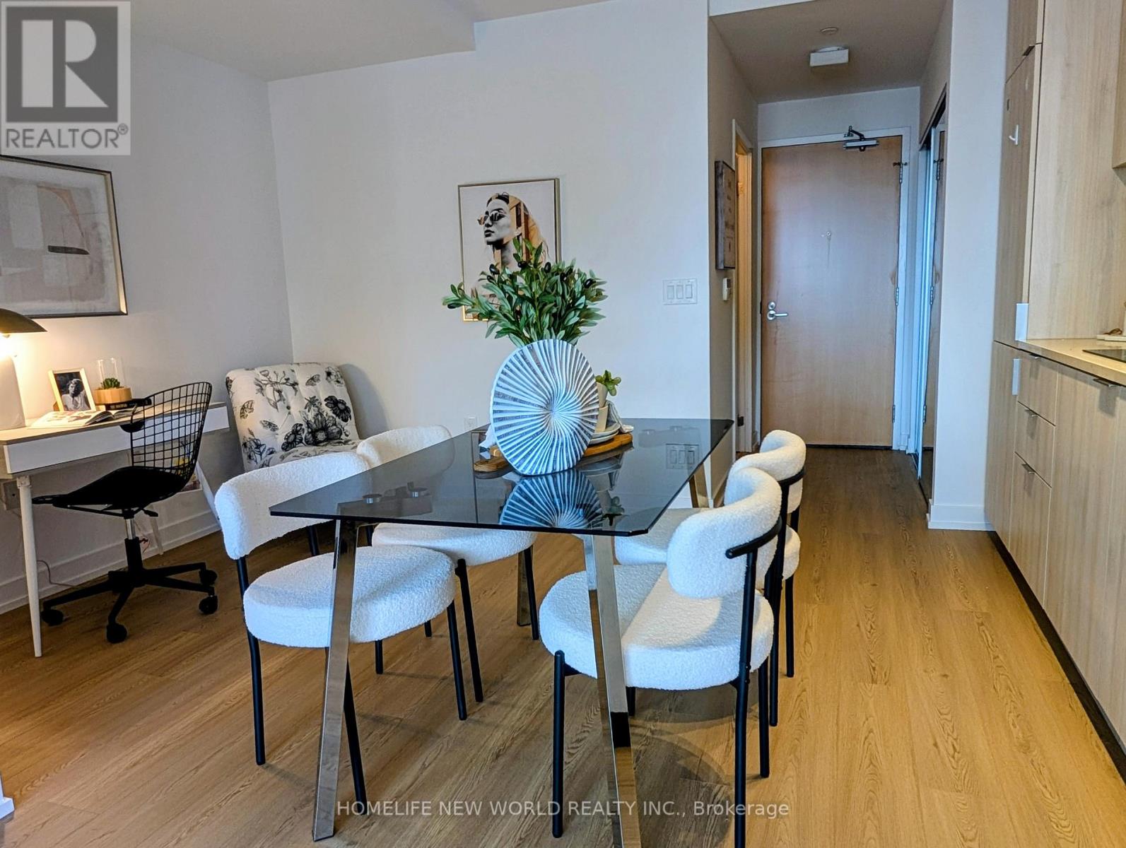 602 - 11 Wellesley Street W, Toronto, Ontario  M4Y 0G4 - Photo 7 - C13441312
