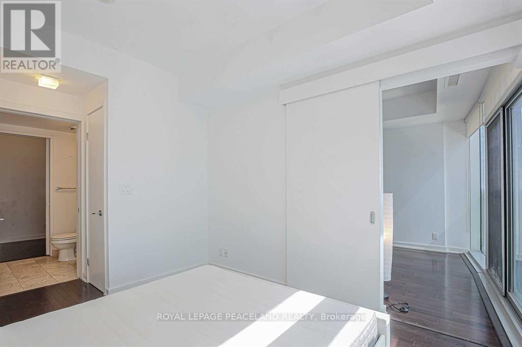 1509 - 12 York Street, Toronto, Ontario  M5J 0A9 - Photo 10 - C13441334