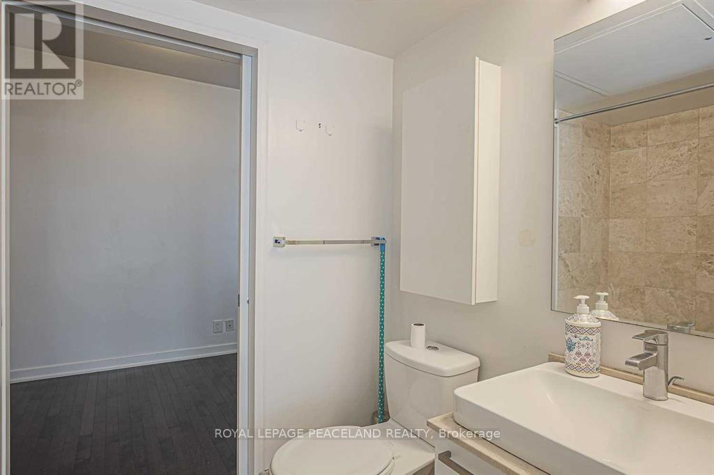 1509 - 12 York Street, Toronto, Ontario  M5J 0A9 - Photo 12 - C13441334