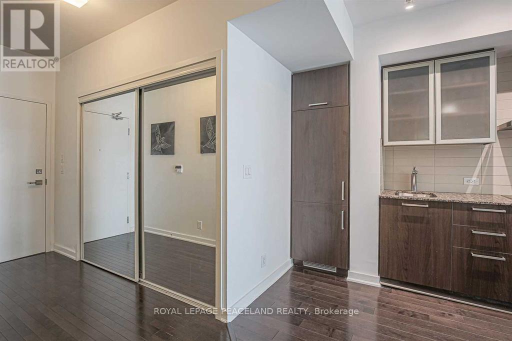 1509 - 12 York Street, Toronto, Ontario  M5J 0A9 - Photo 5 - C13441334
