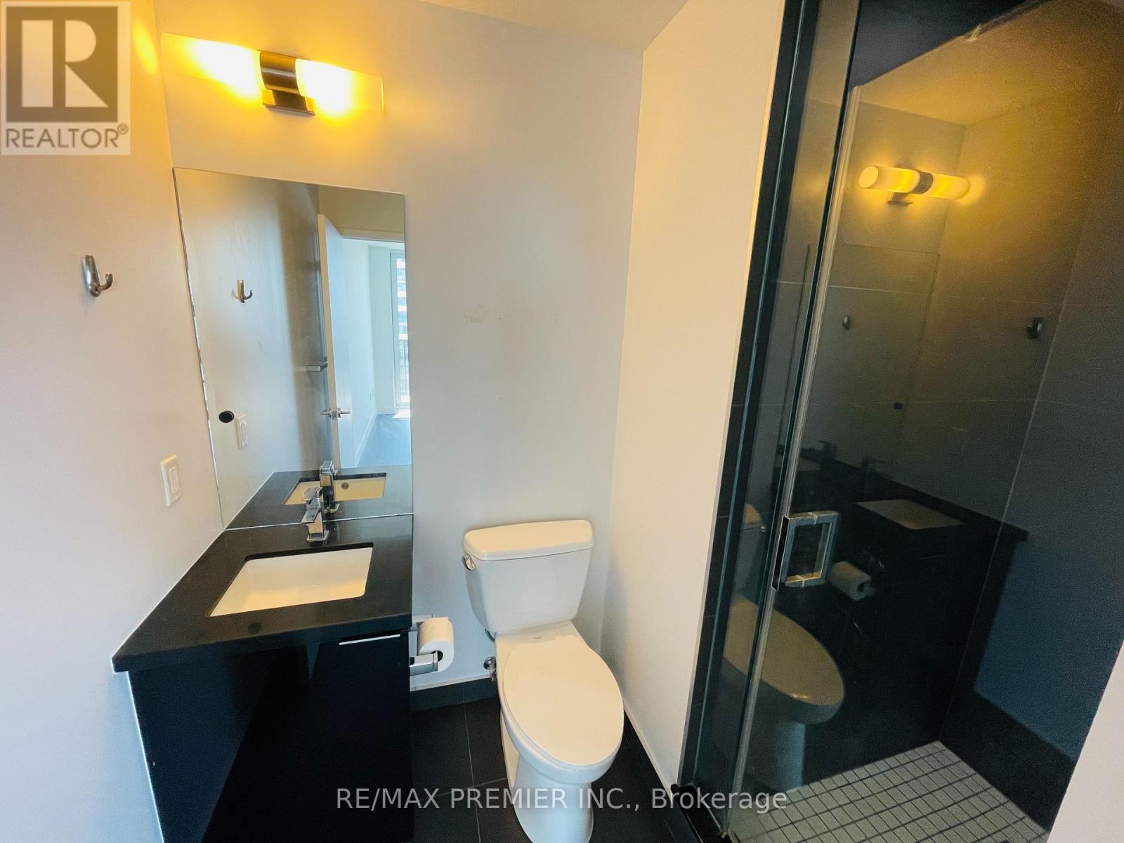 4301 - 8 Eglinton Avenue E, Toronto, Ontario  M4P 0C1 - Photo 10 - C13441338