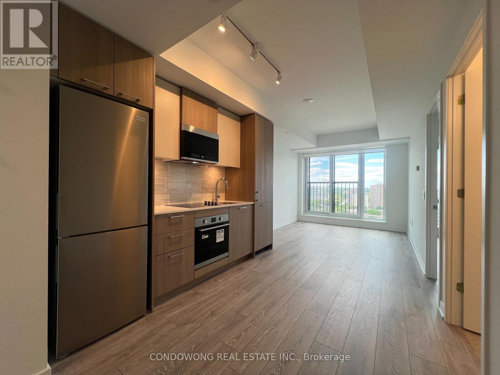 1902 - 10 OAK STREET, Toronto, Ontario