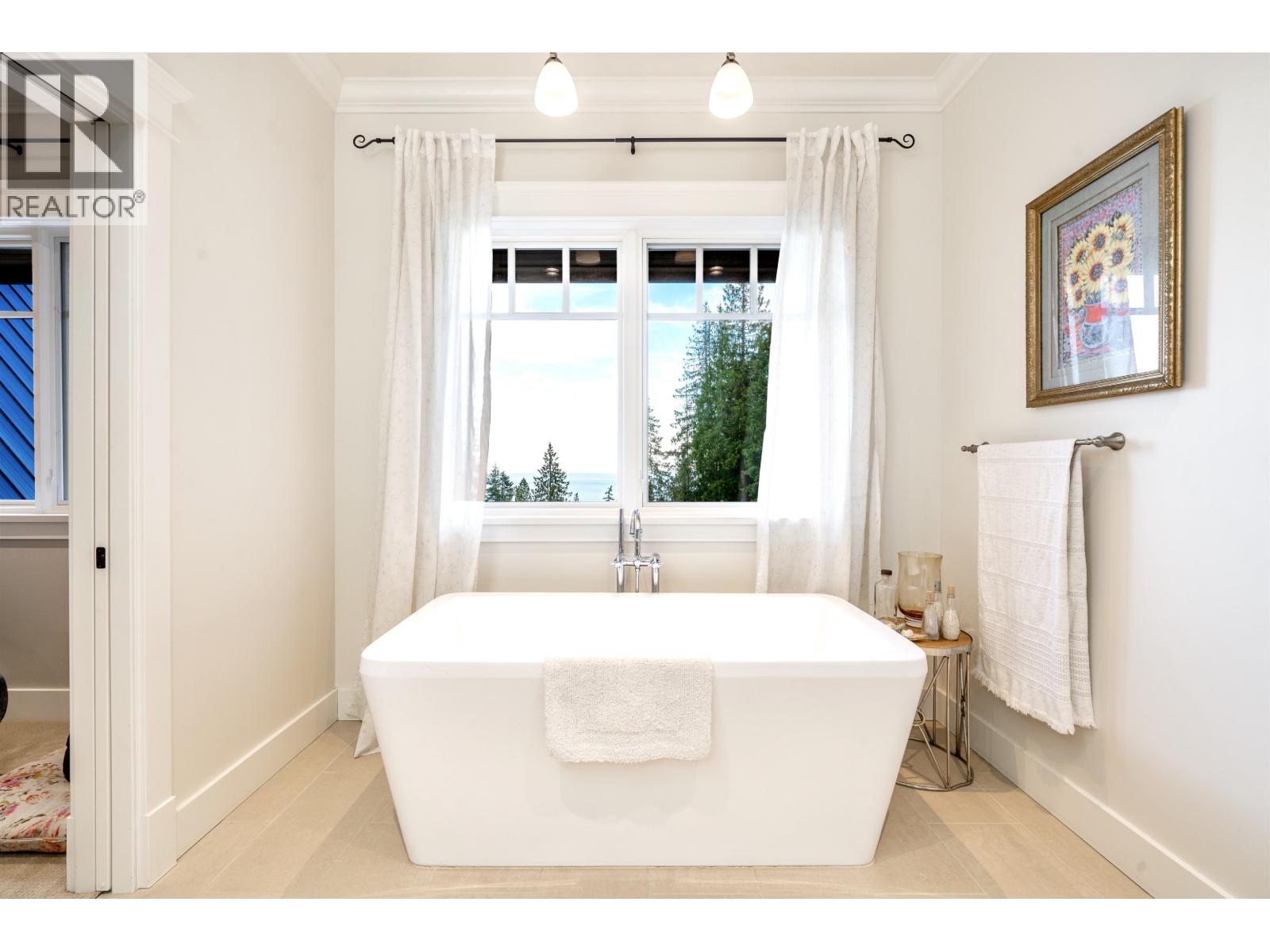 949 Arbutus Bay Lane, Bowen Island, British Columbia  V0N 1G2 - Photo 23 - R3135646