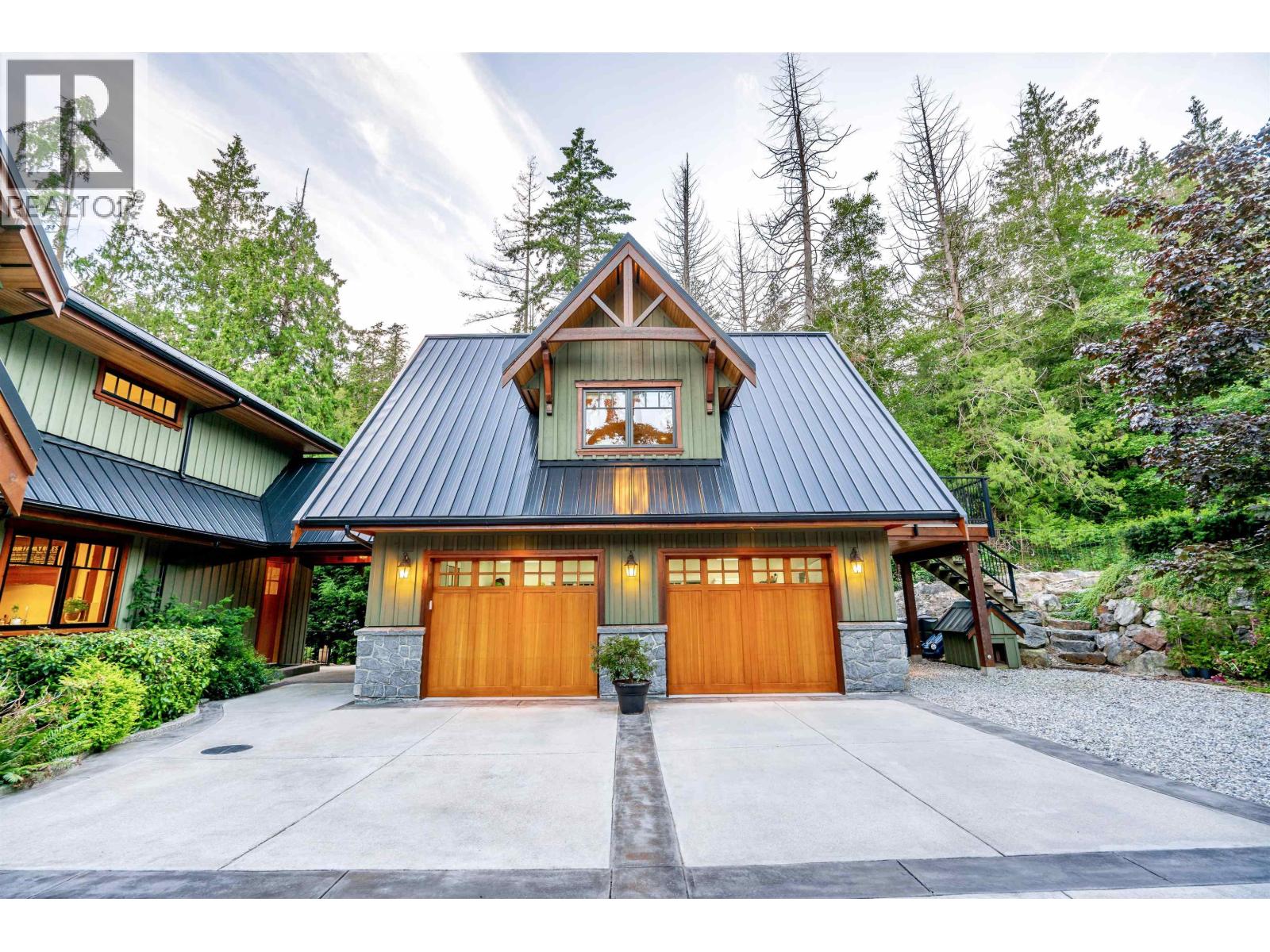 949 Arbutus Bay Lane, Bowen Island, British Columbia  V0N 1G2 - Photo 31 - R3135646