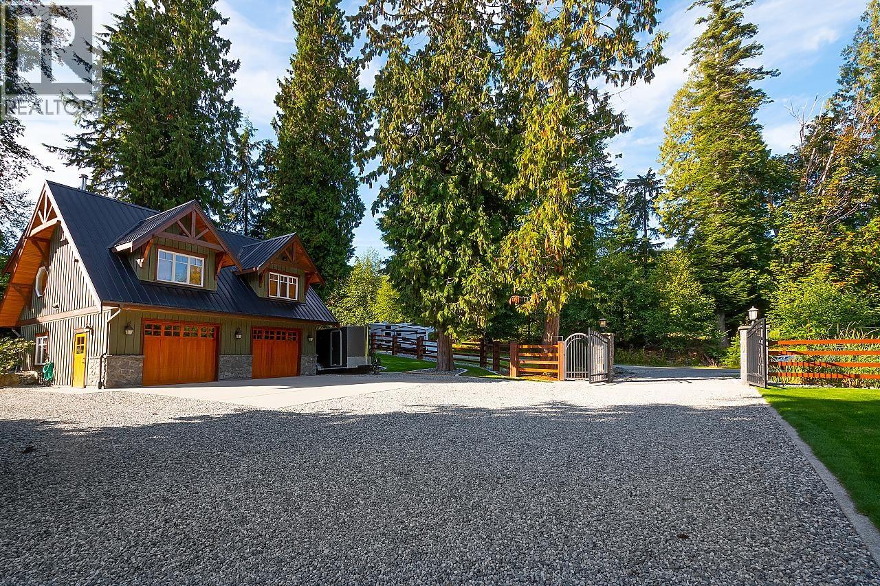 949 Arbutus Bay Lane, Bowen Island, British Columbia  V0N 1G2 - Photo 33 - R3135646