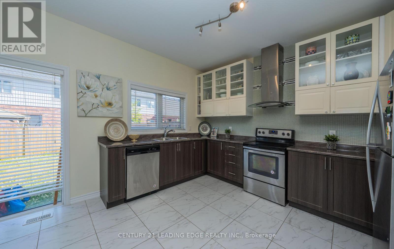 164 Allegra Drive, Wasaga Beach, Ontario  L9Z 0H6 - Photo 10 - S13437458
