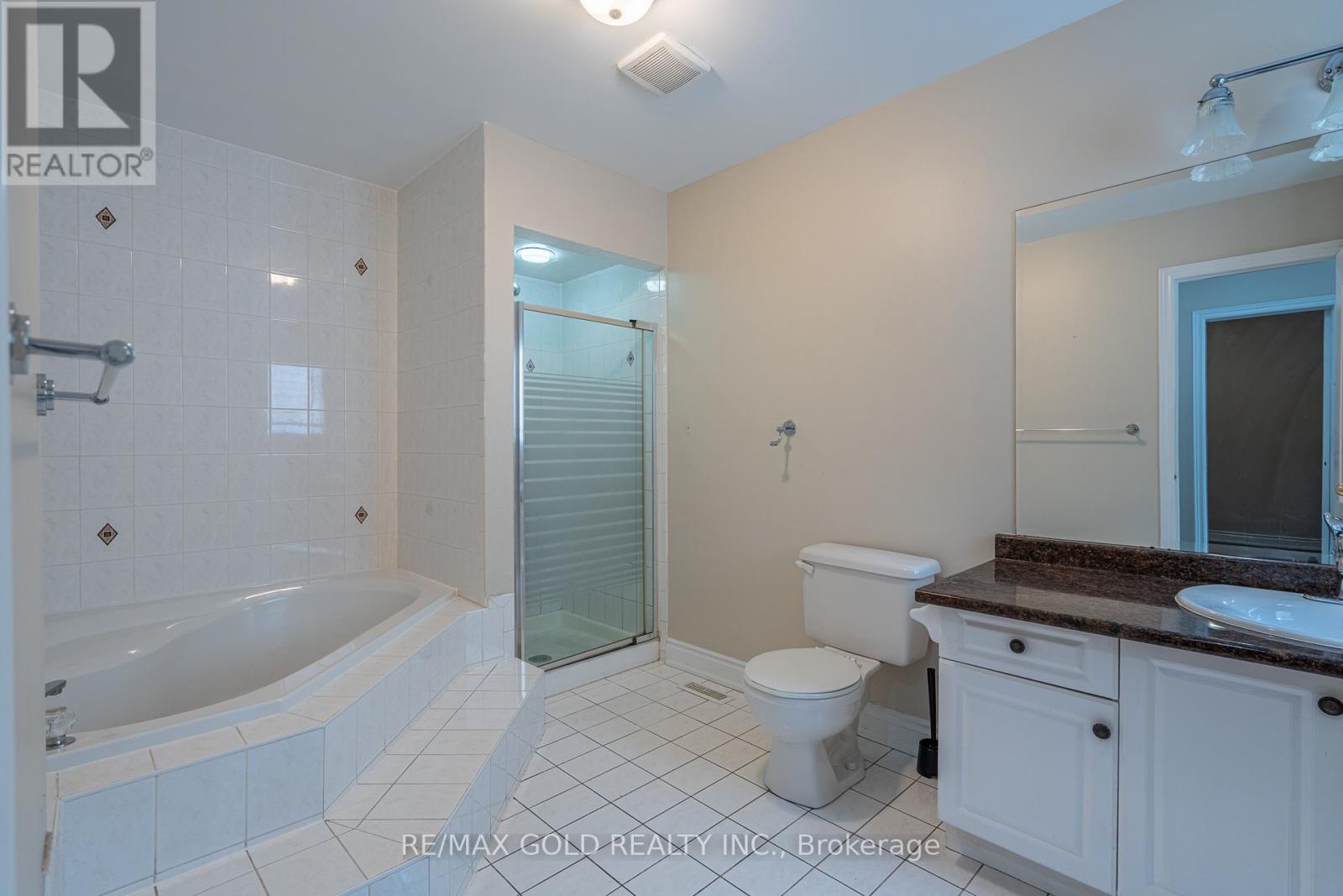 25 Golden Eagle Road, Brampton, Ontario L6R 1Z4 - Photo 24 - W13421160