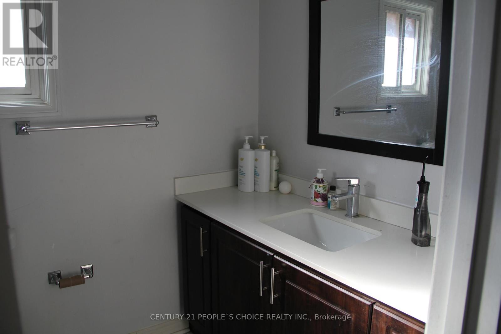 4339 Radisson Crescent, Mississauga, Ontario  L5M 4C2 - Photo 8 - W13441346