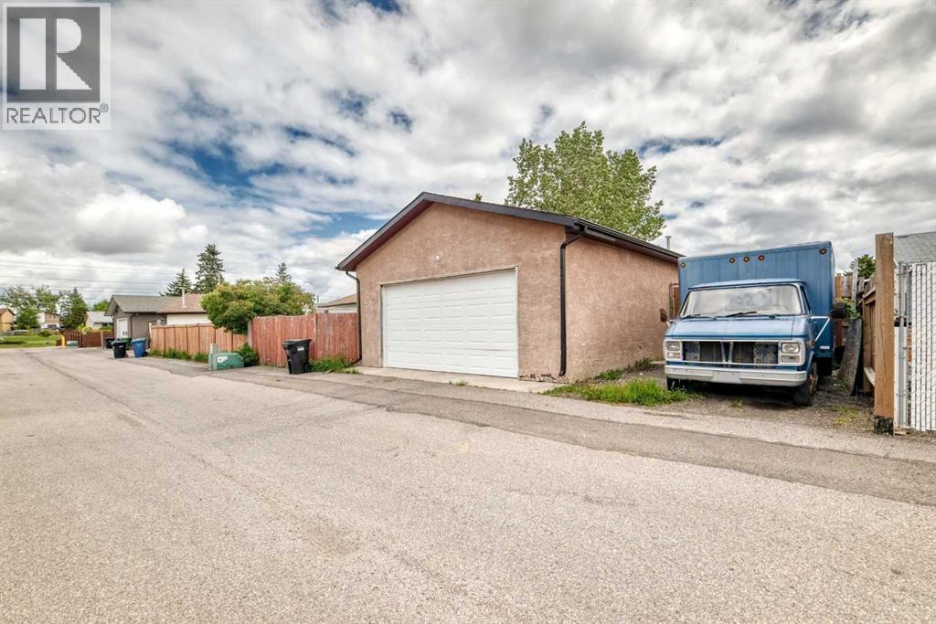 660 Malvern Drive Ne, Calgary, Alberta  T2A 5P5 - Photo 28 - A2320497