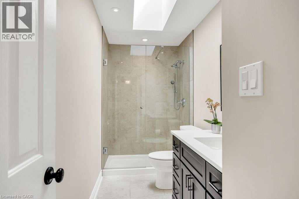 4176 Bianca Forest Drive, Burlington, Ontario  L7M 4L4 - Photo 16 - 40839533