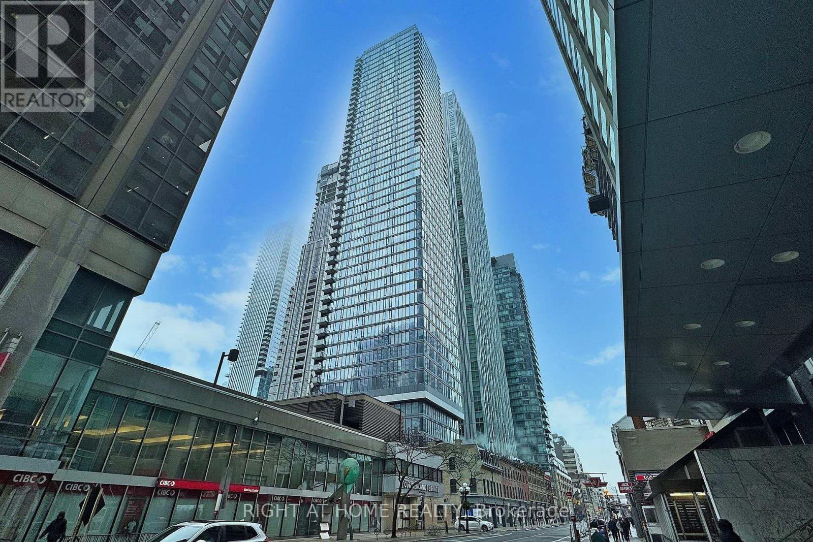 603 - 8 CUMBERLAND STREET, Toronto, Ontario