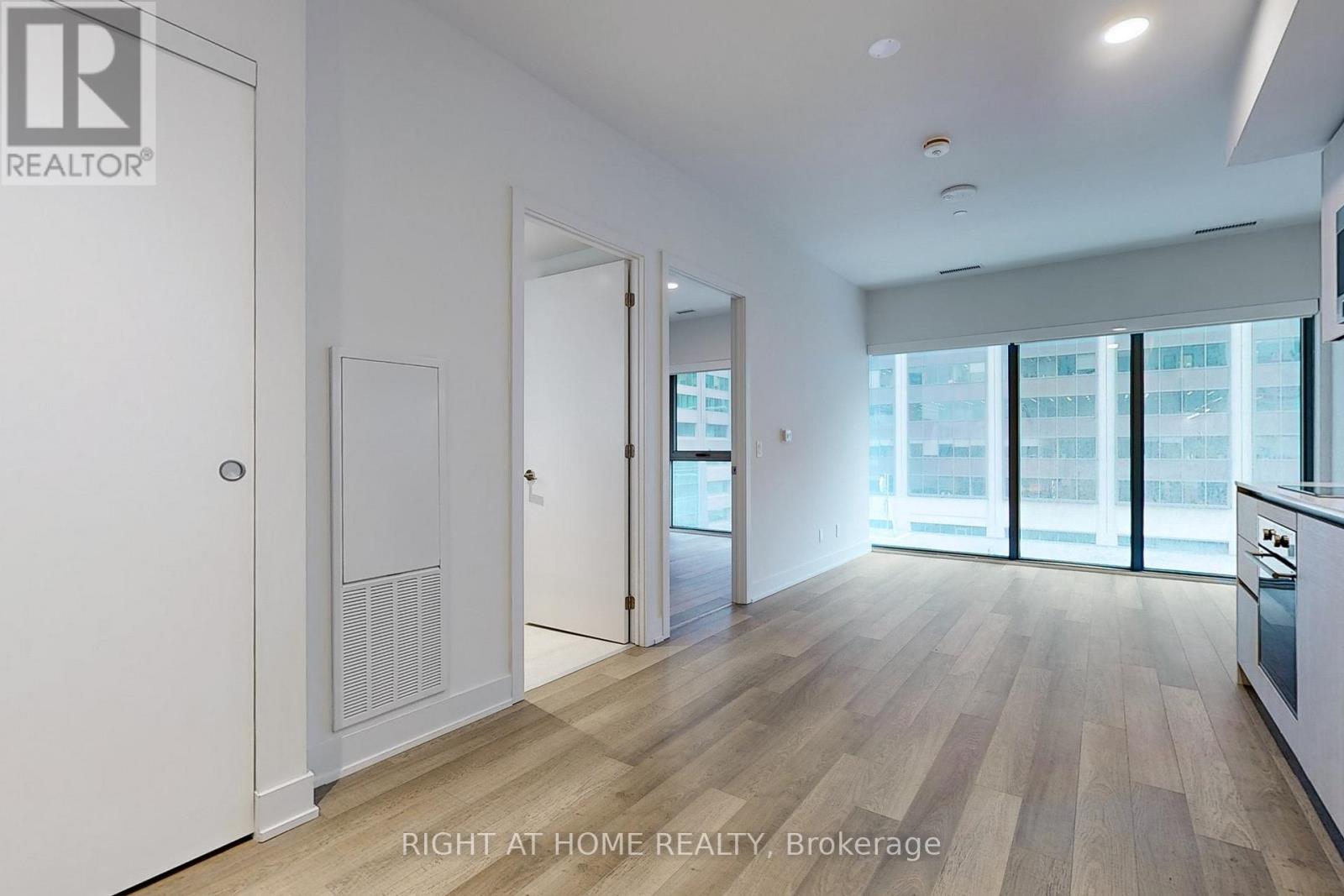 603 - 8 Cumberland Street, Toronto, Ontario  M4W 0B6 - Photo 11 - C13441430