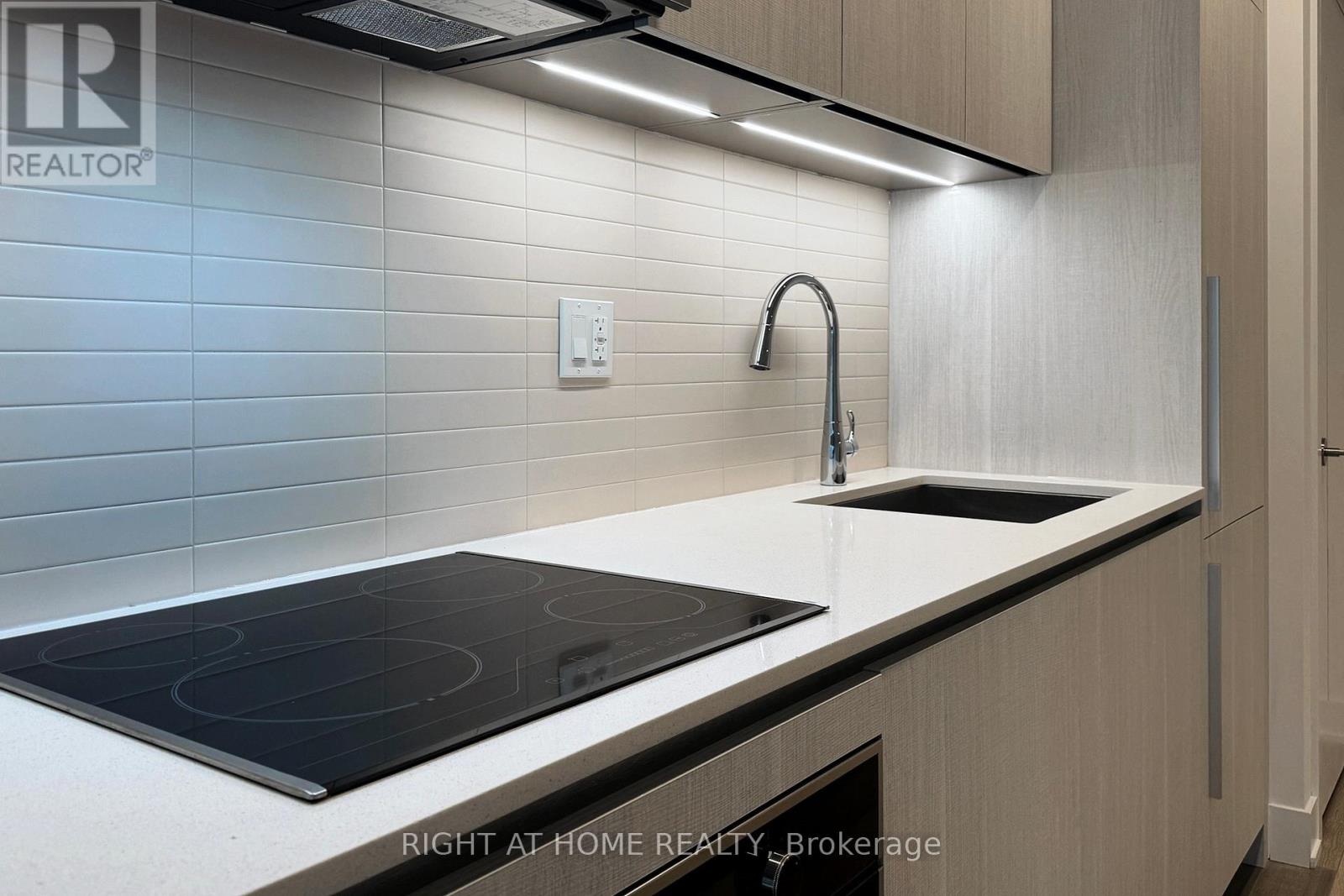 603 - 8 Cumberland Street, Toronto, Ontario  M4W 0B6 - Photo 19 - C13441430