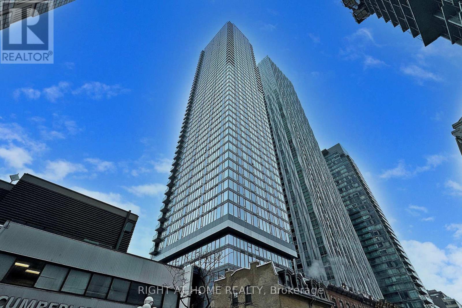 603 - 8 Cumberland Street, Toronto, Ontario  M4W 0B6 - Photo 2 - C13441430