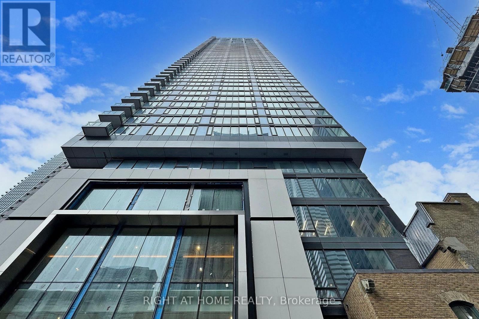 603 - 8 Cumberland Street, Toronto, Ontario  M4W 0B6 - Photo 4 - C13441430
