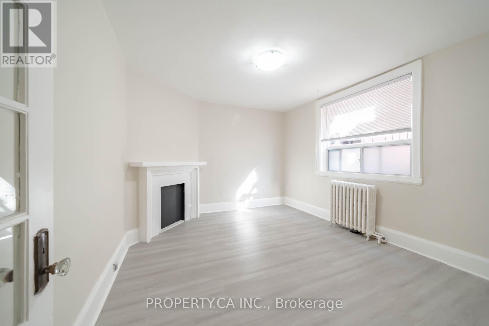 3 - 781 St Clair Avenue W, Toronto, Ontario M6C 1B7 - Photo 3 - C13441436
