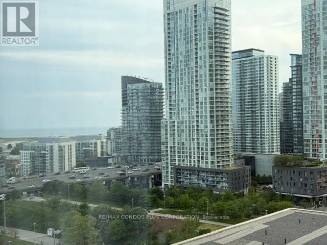 1702 - 10 Capreol Court, Toronto, Ontario  M5V 4B3 - Photo 13 - C13441464