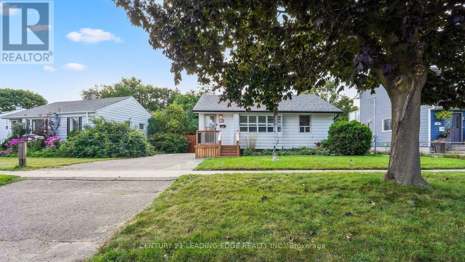 Bsmt - 128 Admiral Road, Ajax, Ontario  L1S 2P1 - Photo 2 - E13441392