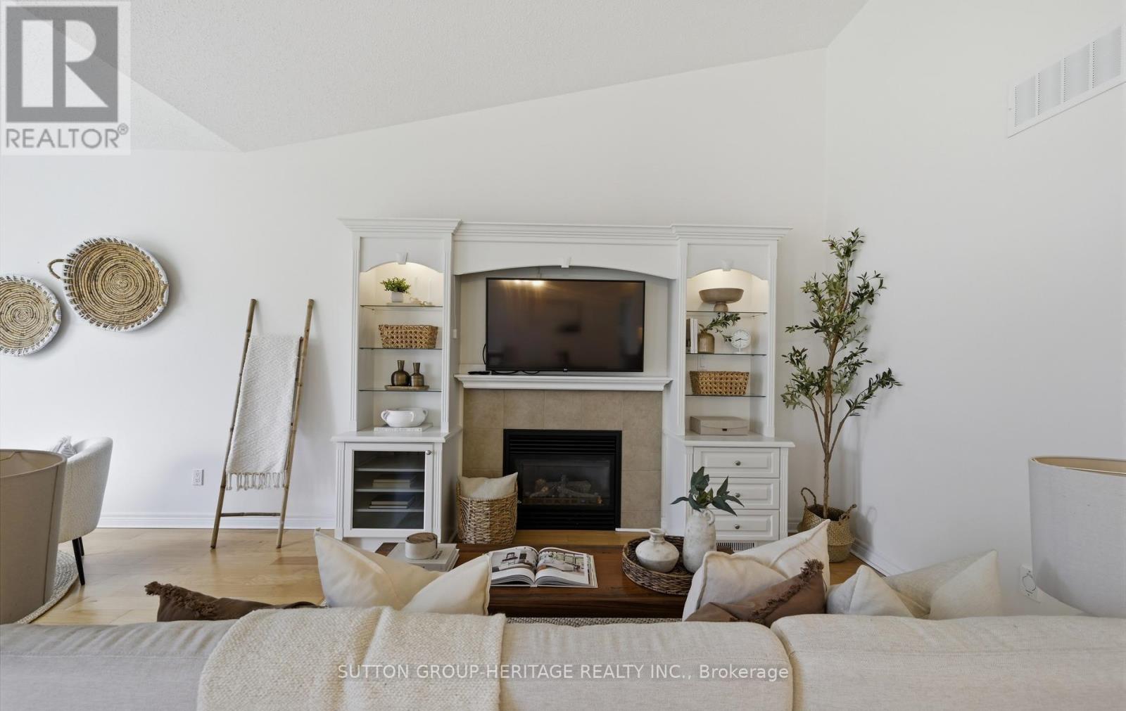 14 Heatherlea Drive, Clarington, Ontario  L1B 0B1 - Photo 6 - E13441468