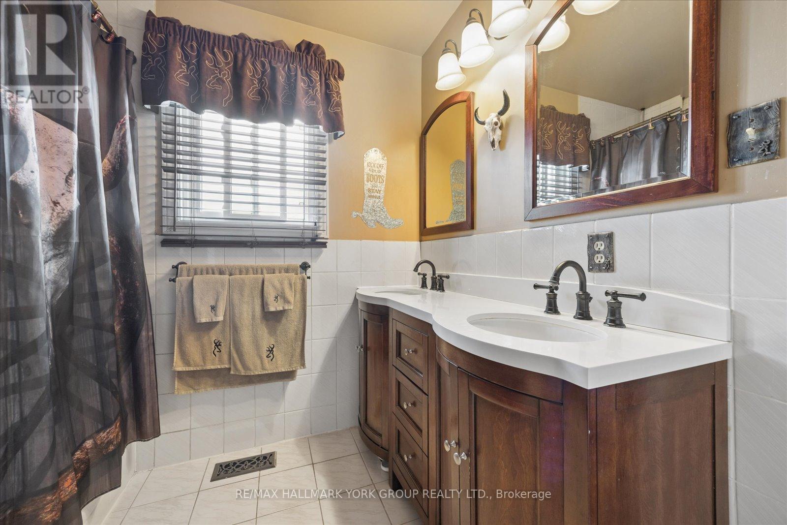 29 Biscayne Boulevard, Georgina, Ontario  L4P 2R4 - Photo 24 - N13121862