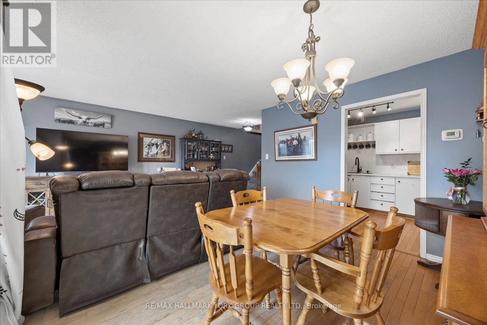 29 Biscayne Boulevard, Georgina, Ontario  L4P 2R4 - Photo 13 - N13121862