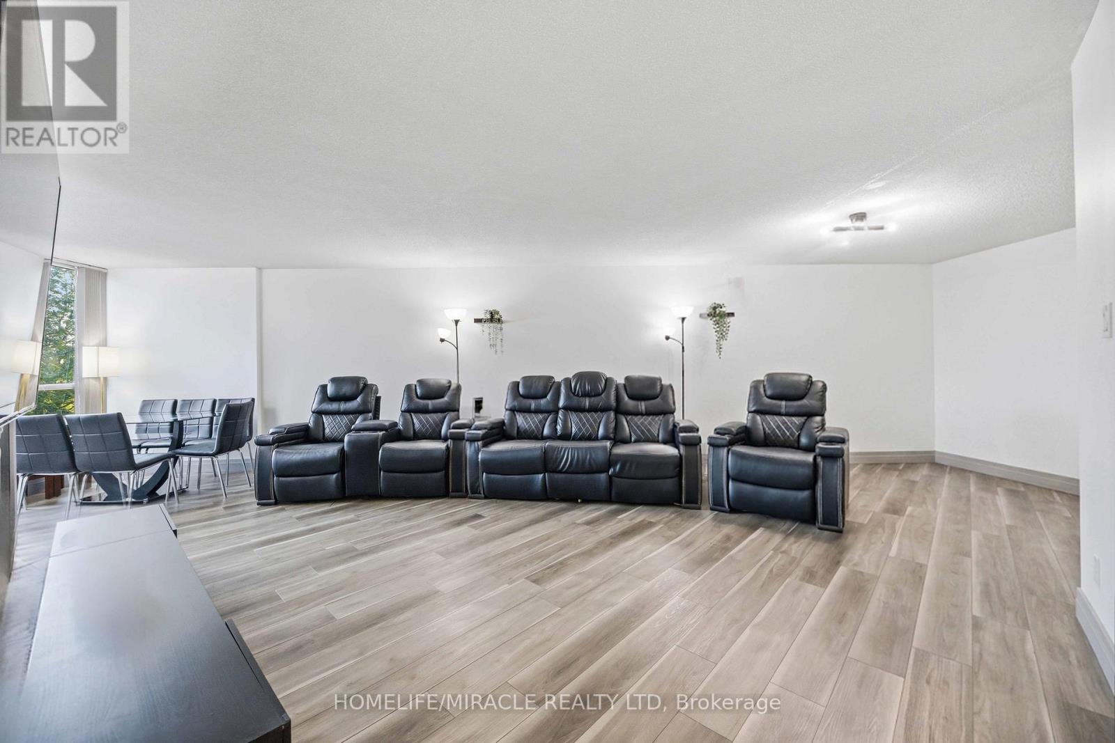 405 - 5 Rowntree Road, Toronto, Ontario  M9V 5G9 - Photo 14 - W13440392