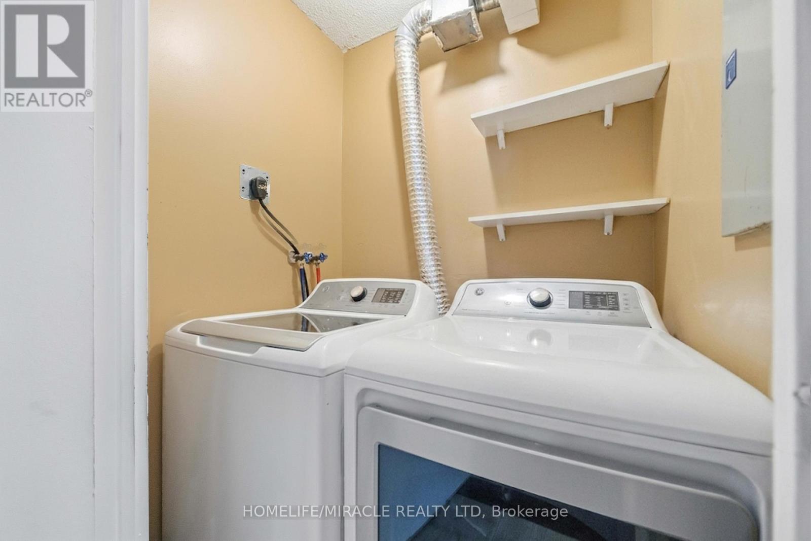 405 - 5 Rowntree Road, Toronto, Ontario  M9V 5G9 - Photo 39 - W13440392