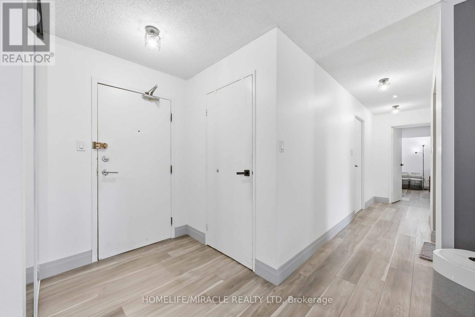 405 - 5 Rowntree Road, Toronto, Ontario  M9V 5G9 - Photo 24 - W13440392