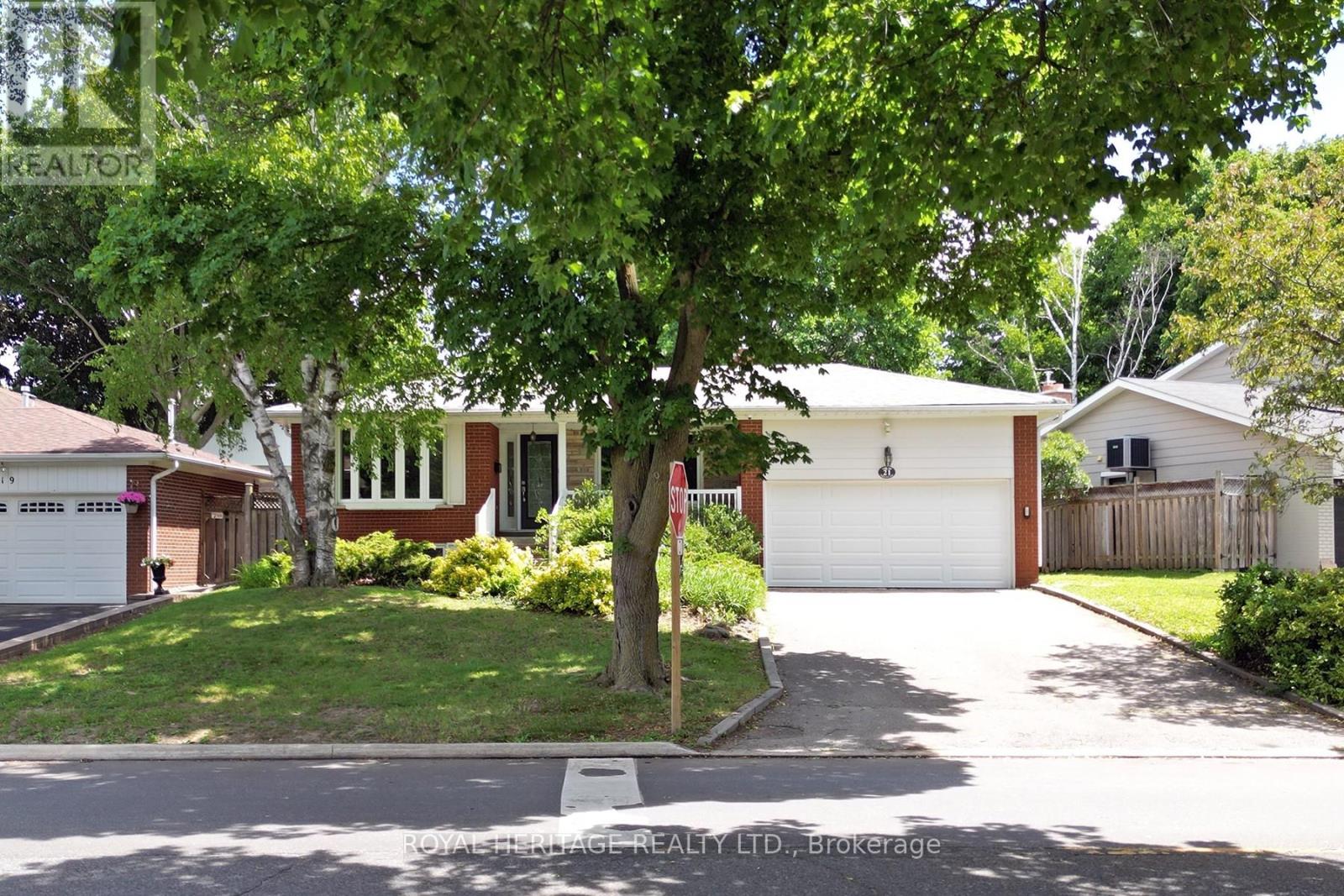 21 WOOTTEN WAY S, Markham, Ontario