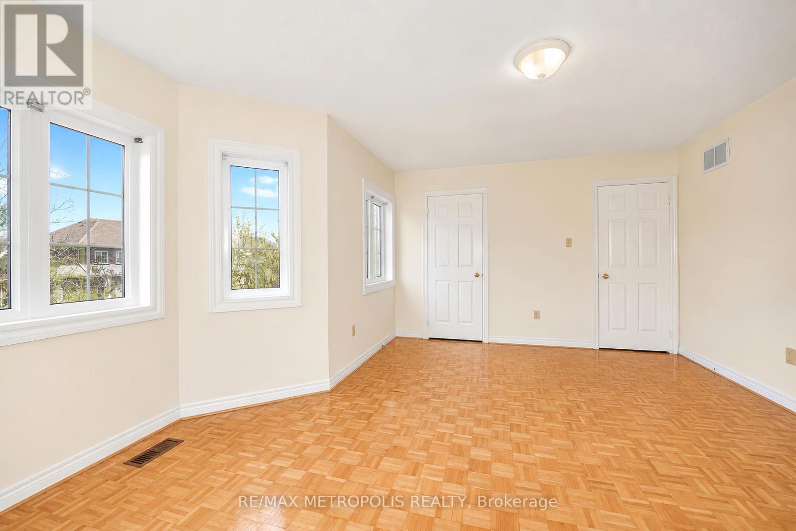 2 Schooner Court, Markham, Ontario  L6C 1R2 - Photo 34 - N13441460