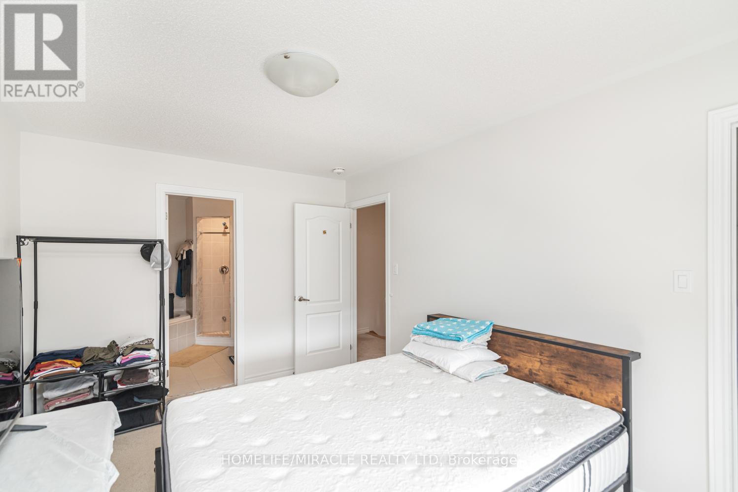 82 Baker Street, Thorold, Ontario  L2V 0N1 - Photo 24 - X13412258