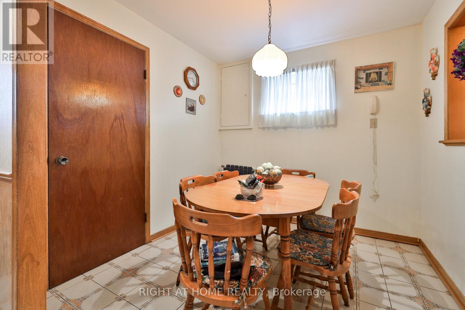 101 Benjamin Boake Trail, Toronto, Ontario  M3J 3C8 - Photo 20 - W13441410