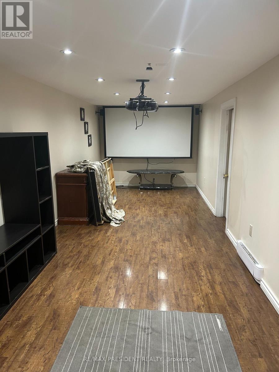 BASEMENT - 20 SEGUIN COURT, Toronto, Ontario