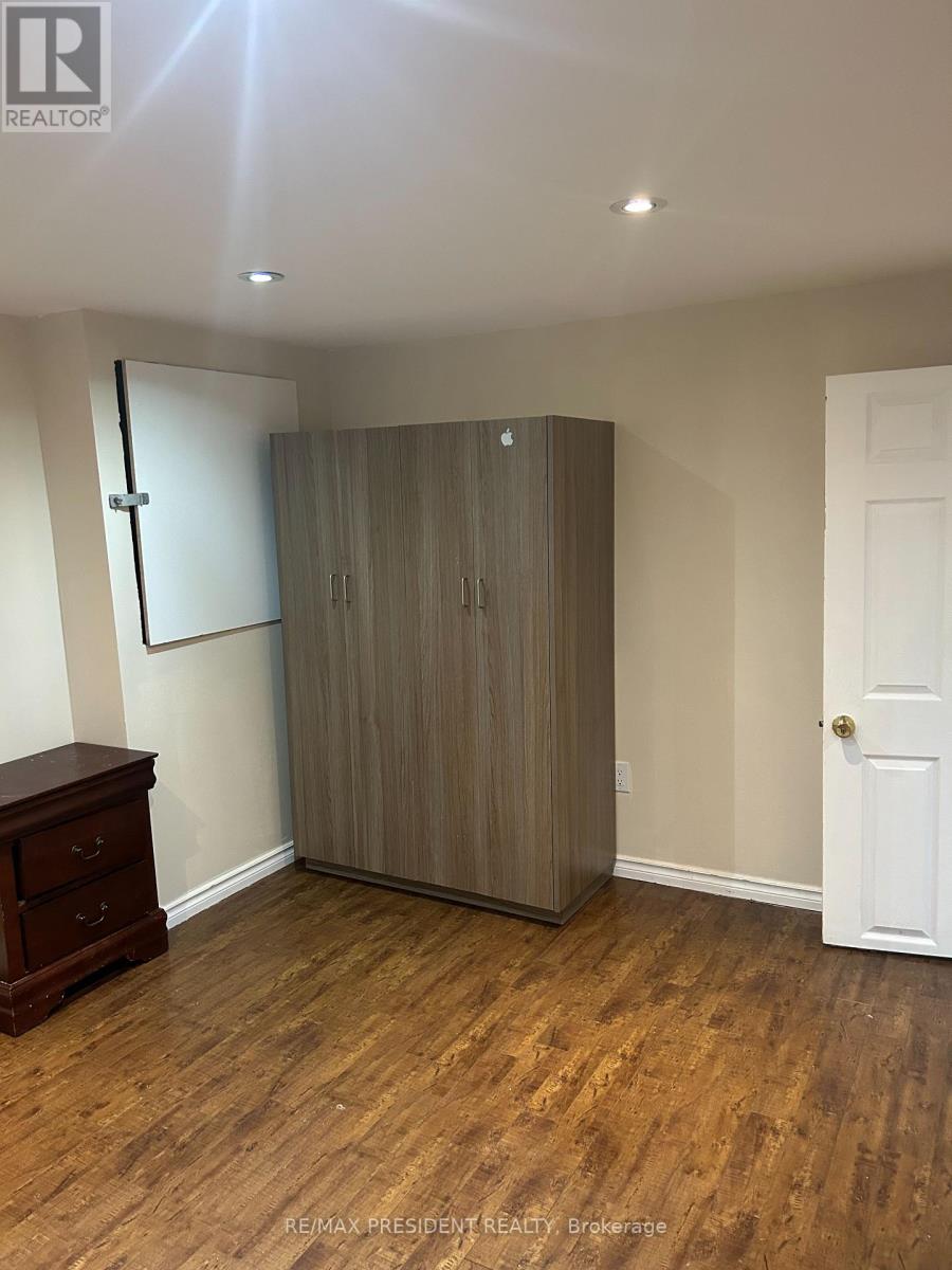 Basement - 20 Seguin Court, Toronto, Ontario  M9V 2C5 - Photo 4 - W13441432