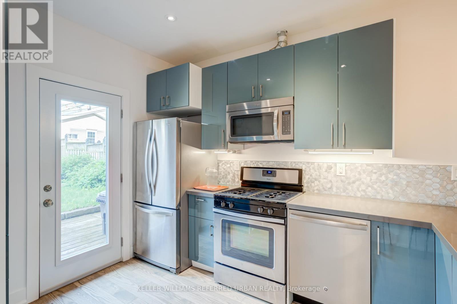 Main - 363 Boon Avenue, Toronto, Ontario  M6E 4A4 - Photo 18 - W13441456