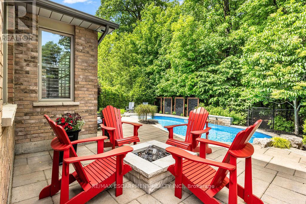 4176 Bianca Forest Drive, Burlington, Ontario  L7M 4L4 - Photo 26 - W13441476