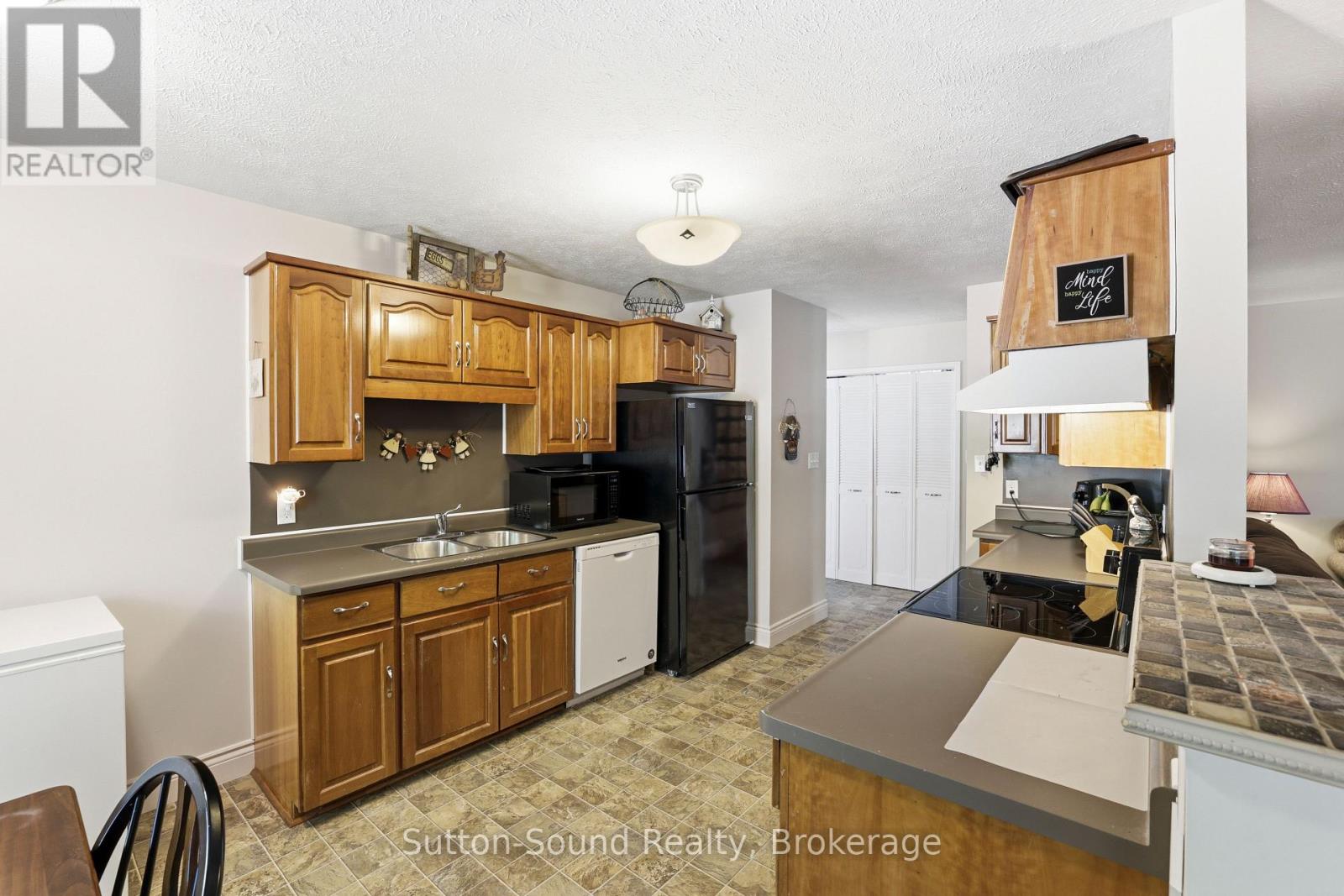 1565 7th Avenue E, Owen Sound, Ontario  N4K 2Z3 - Photo 8 - X13213018
