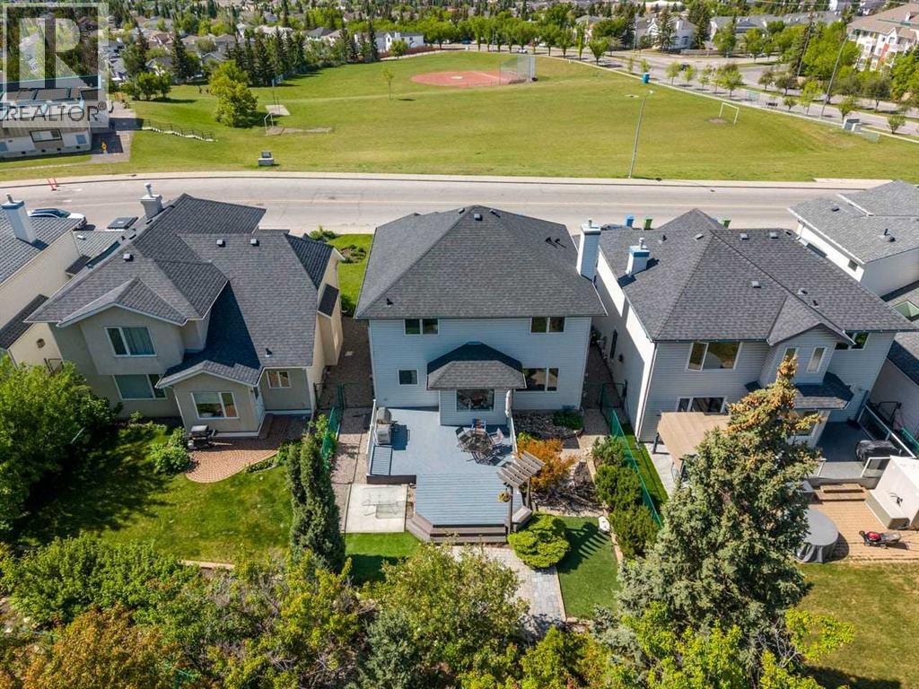368 Sienna Park Drive SW, Calgary, Alberta  T3H 3K3 - Photo 47 - A2317144