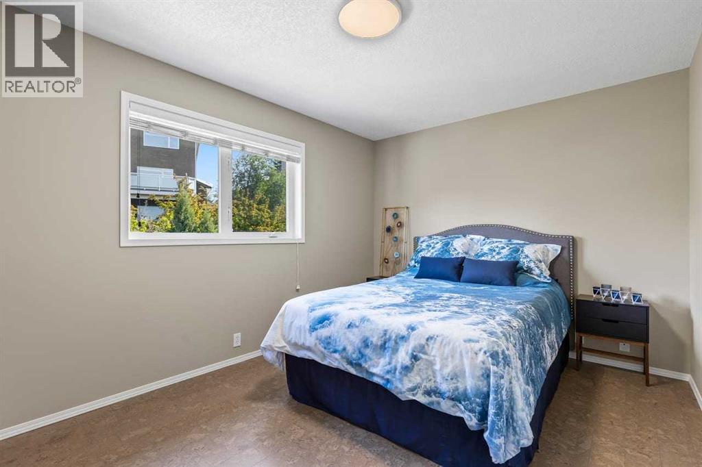 368 Sienna Park Drive SW, Calgary, Alberta  T3H 3K3 - Photo 33 - A2317144