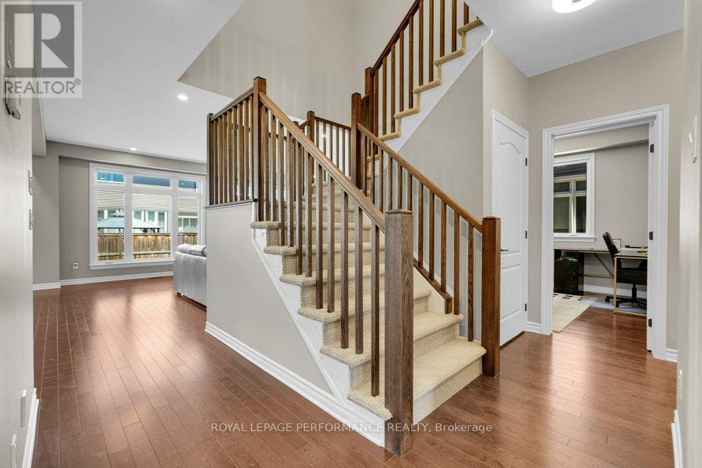 210 Trollius Way, Ottawa, Ontario  K1T 0R7 - Photo 10 - X13441534