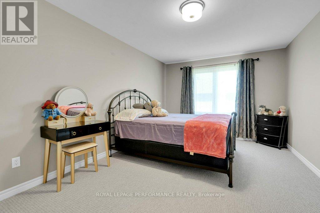 210 Trollius Way, Ottawa, Ontario  K1T 0R7 - Photo 30 - X13441534