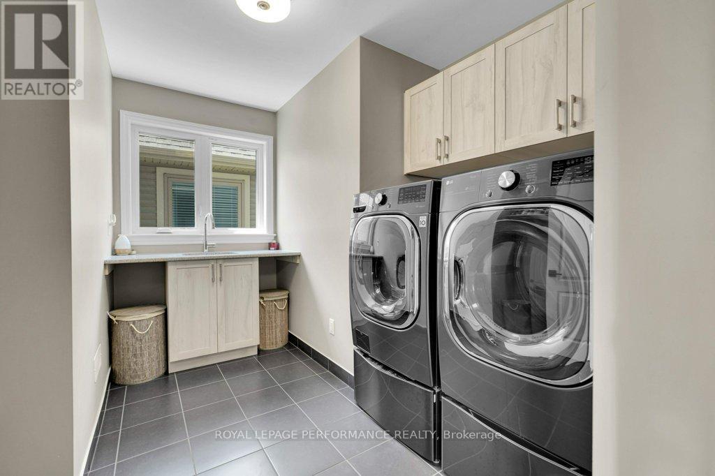 210 Trollius Way, Ottawa, Ontario  K1T 0R7 - Photo 33 - X13441534