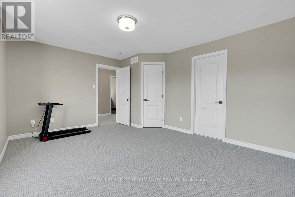 210 Trollius Way, Ottawa, Ontario  K1T 0R7 - Photo 37 - X13441534