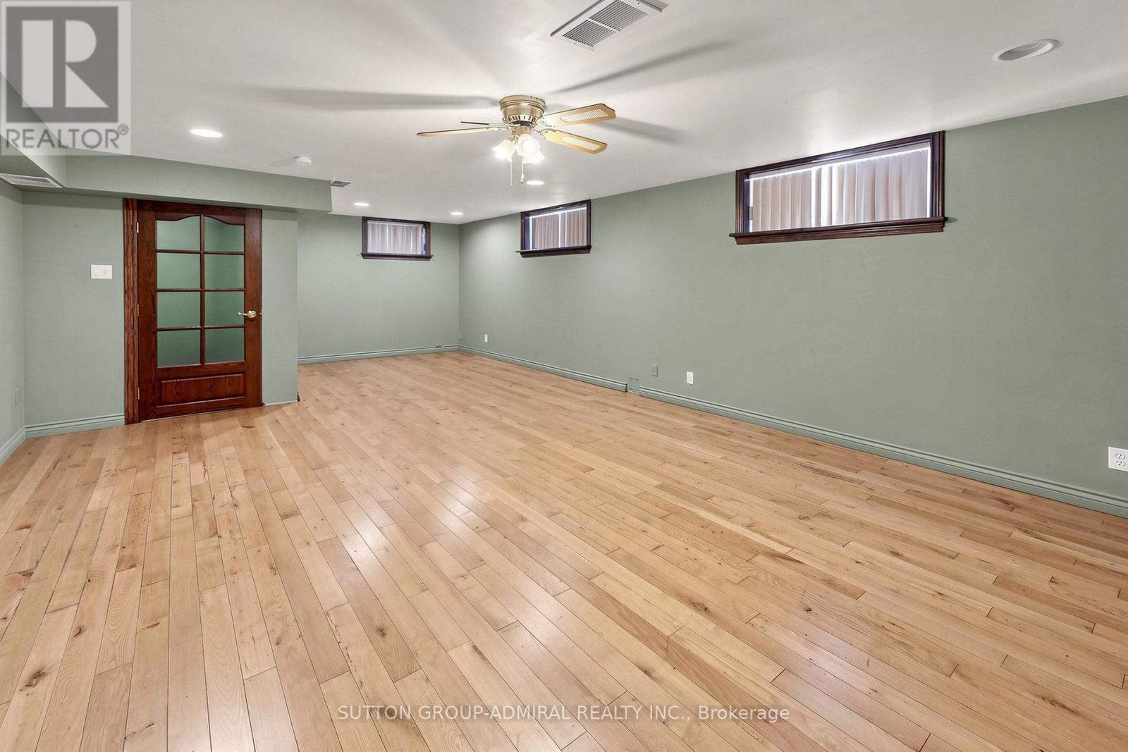 34 Paragon Road, Toronto, Ontario  M9R 1J8 - Photo 19 - W13422180