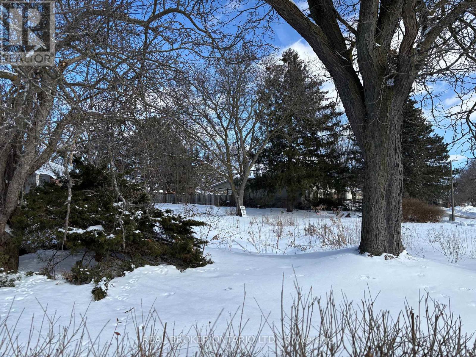 4 Sherwood Drive, Guelph, Ontario  N1E 1R6 - Photo 8 - X12836744