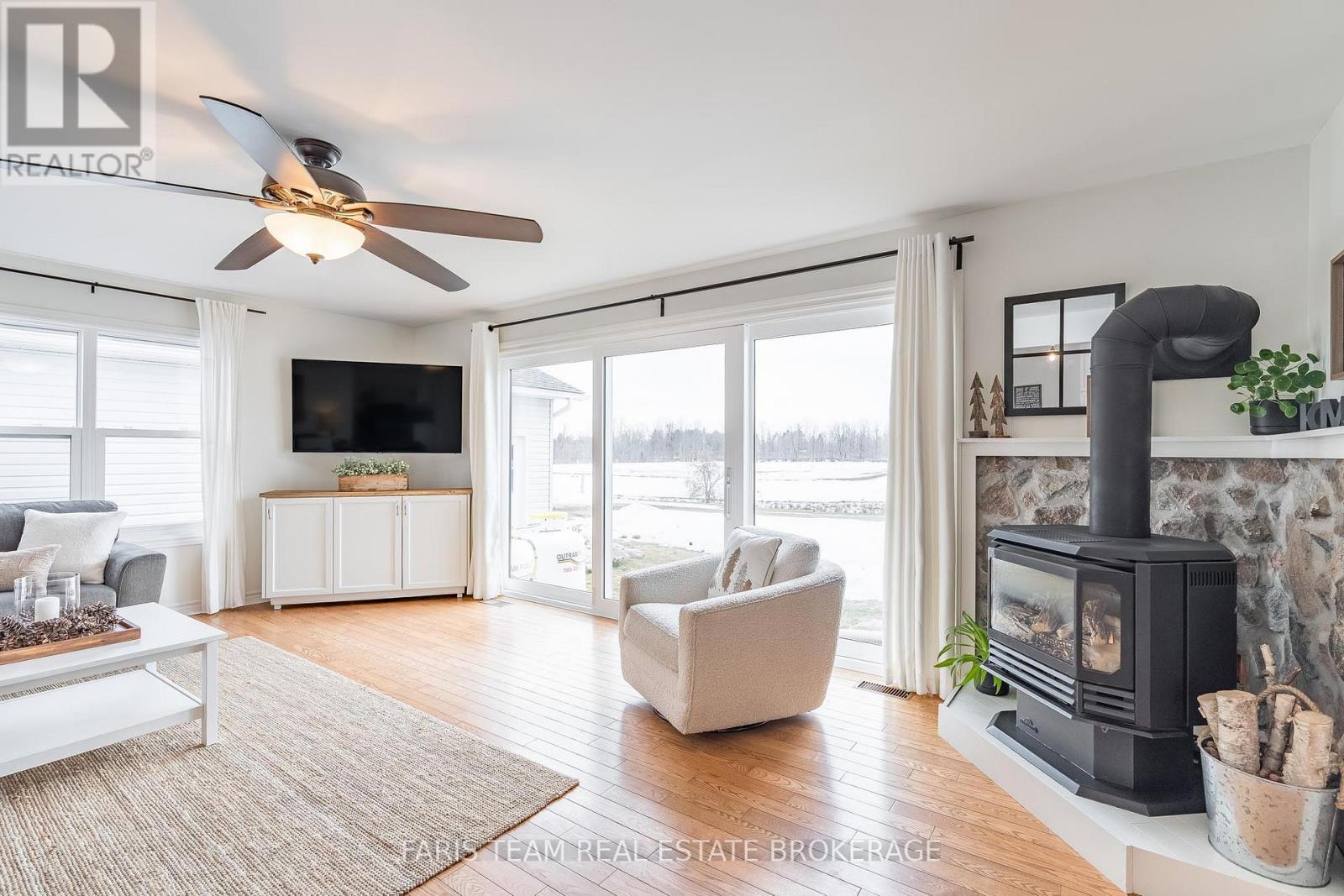 2433 County Road 121, Kawartha Lakes, Ontario  K0M 1C0 - Photo 12 - X12874846