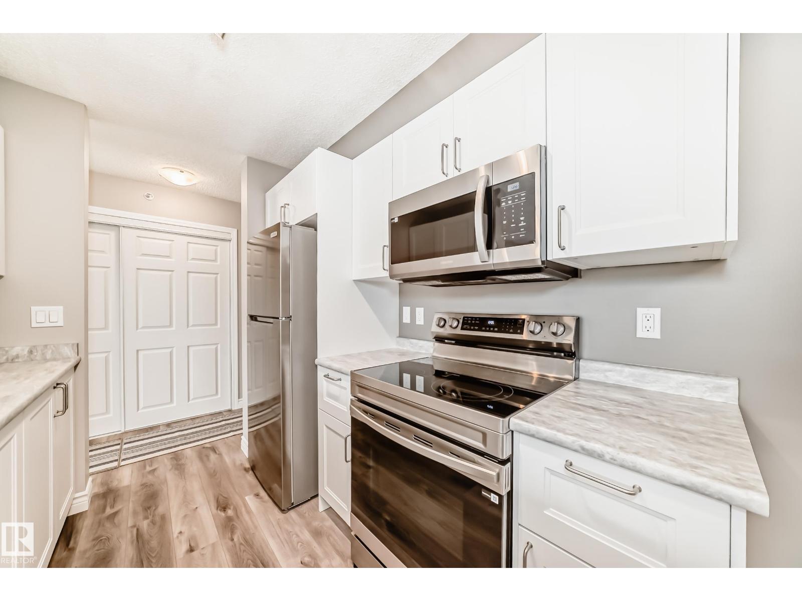 #318 13908 136 St NW, Edmonton, Alberta  T6V 1Y4 - Photo 6 - E4493624