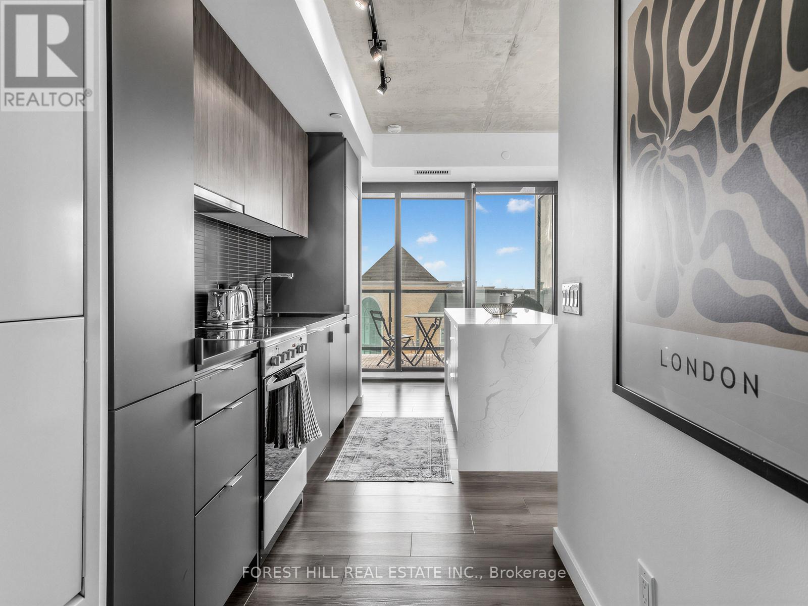 519 - 7 Smith Crescent, Toronto, Ontario  M8Z 0G3 - Photo 4 - W13413582