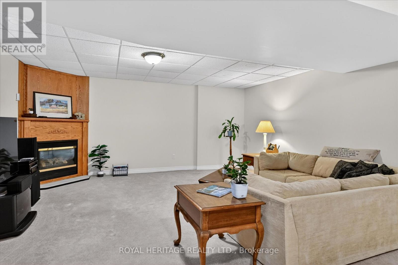 21 Eakins Crescent, Kawartha Lakes, Ontario  K9V 6J9 - Photo 32 - X13423106