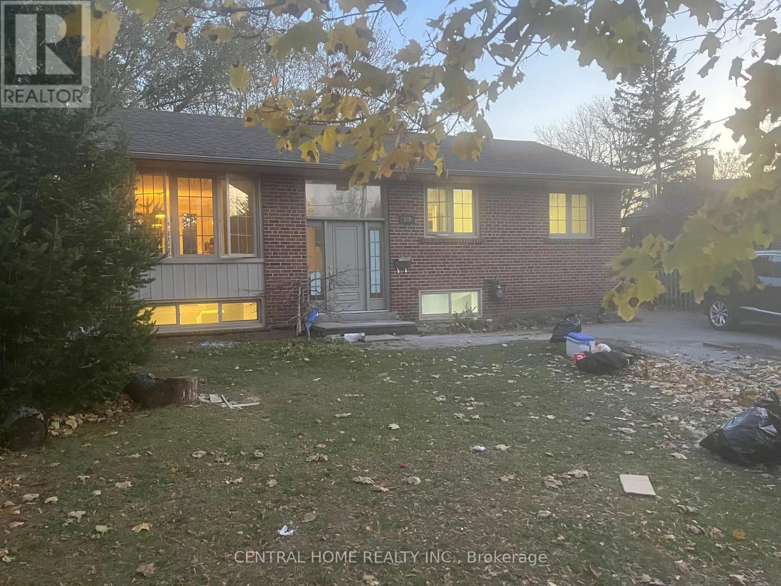 380 BENT CRESCENT, Richmond Hill, Ontario